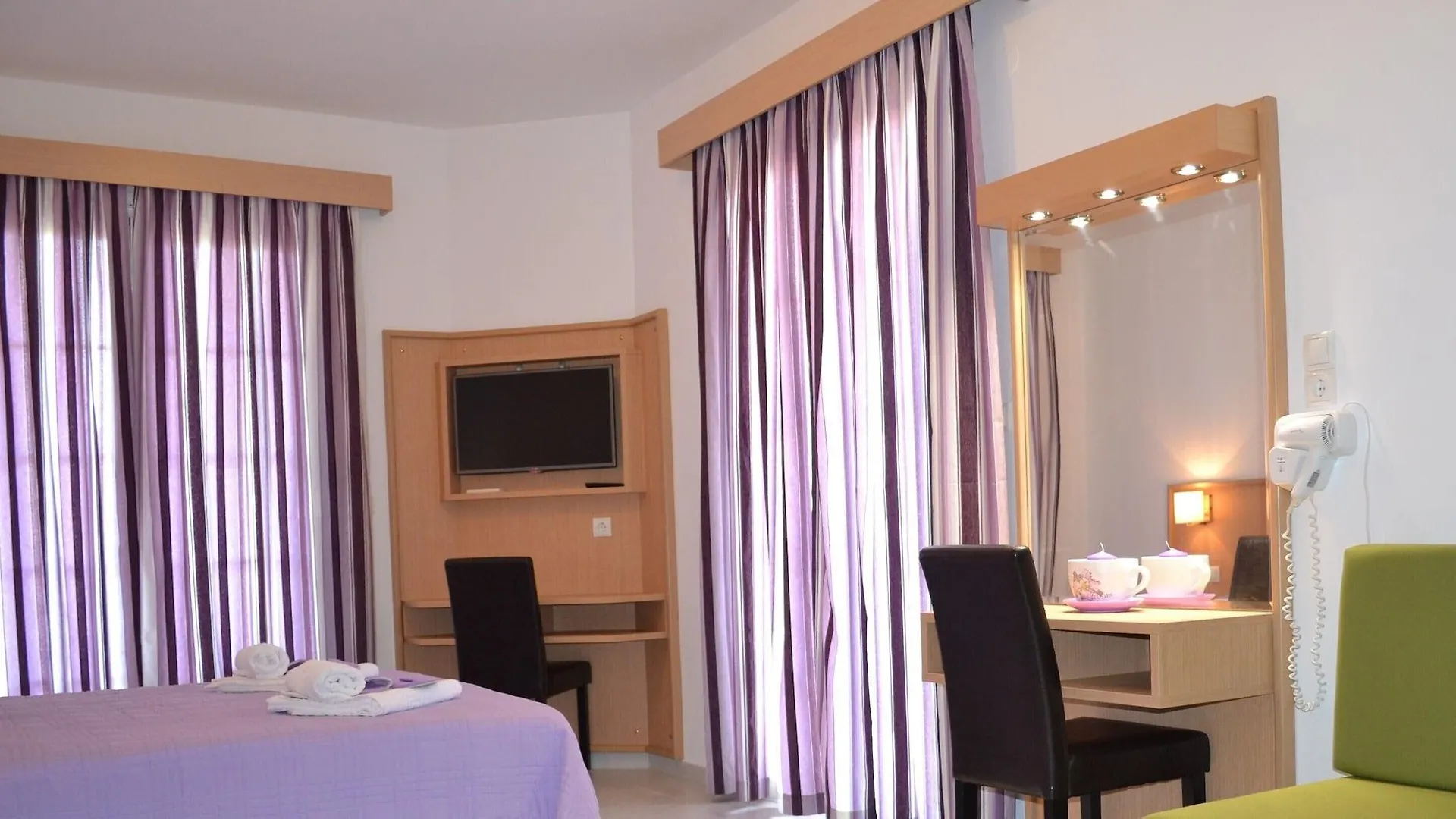 Olympia Hotel Rethymno  3*, Rethymno (Crete) Greece