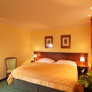 ea-hotel-jeleni-dvur-prague-castle.praguehotelsweb.com/