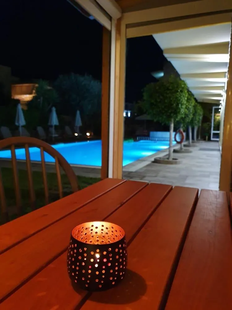 Olympia Hotel ريثيمنو