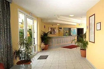 Olympia Hotel ريثيمنو 3*,  اليونان